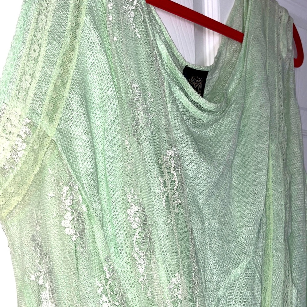 NWOT Free People New Romantics Twist and Shout Tee - Picture 8 of 9